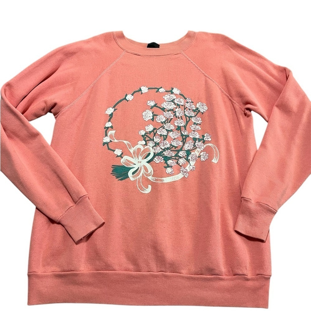 Vintage 1980s floral pink and white crewneck measures size large oversized